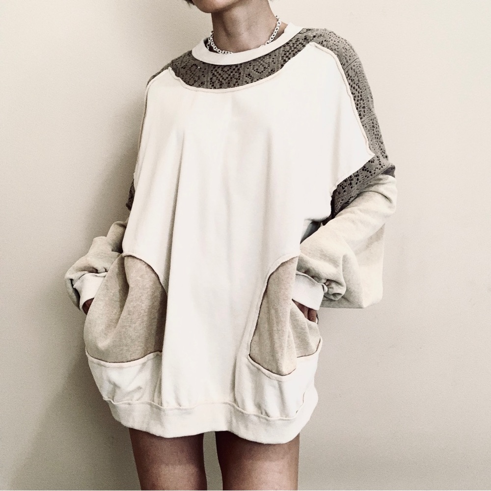 Brand new baggy pocket sweater shirt - Picture 7 of 11